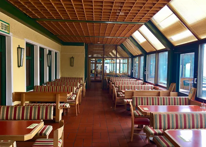 Couette-café Panoramarestaurant Kaiser Franz-josefs-hoehe 3*